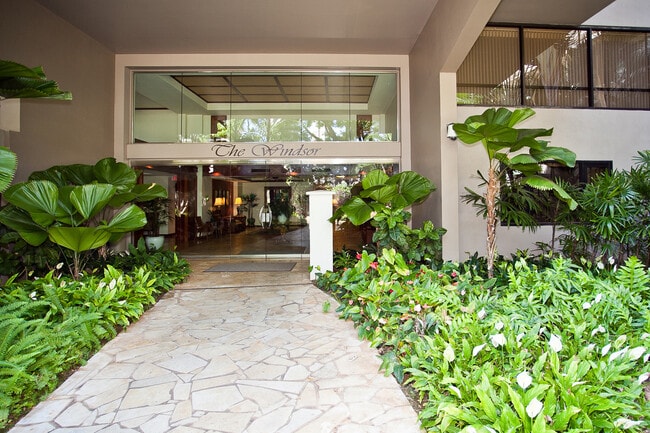 property at 343 Hobron Ln