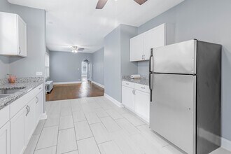 7729 S Laflin St in Chicago, IL - Building Photo - Building Photo