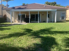 21353 SW 92nd Ave in Cutler Bay, FL - Building Photo - Building Photo