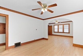 828 N 41st Ave in Omaha, NE - Building Photo - Building Photo