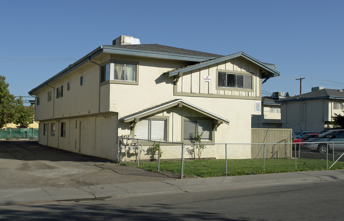 133 Gateway Ct in Stockton, CA - Foto de edificio