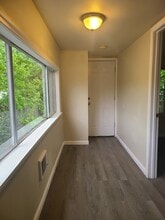 31 Upland Ave in Brookhaven, PA - Building Photo - Building Photo