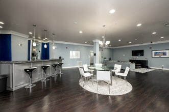 Maxwell Apartments in Indianapolis, IN - Foto de edificio - Interior Photo