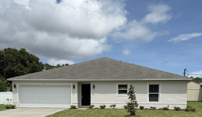 property at 4 Smyrna Ct