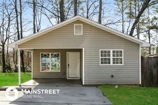 8161 Collier St SW in Covington, GA - Building Photo