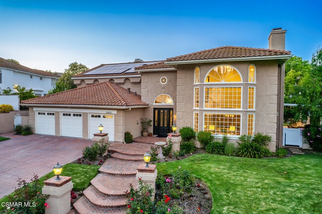 property at 29621 Ridgeway Dr