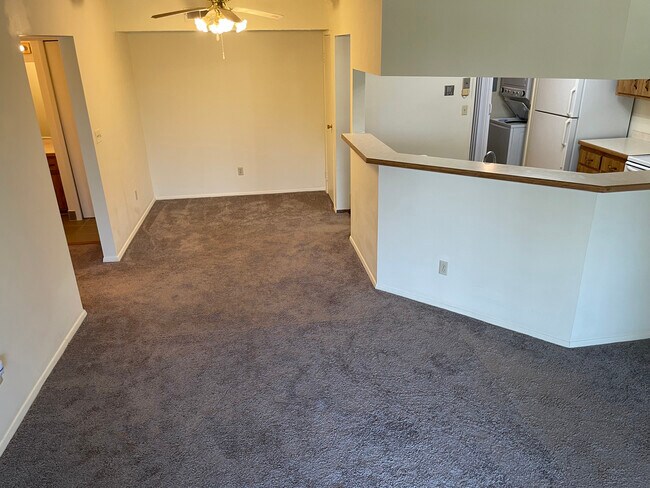 1150 Tollis Pky, Unit 314 in Broadview Heights, OH - Building Photo - Building Photo