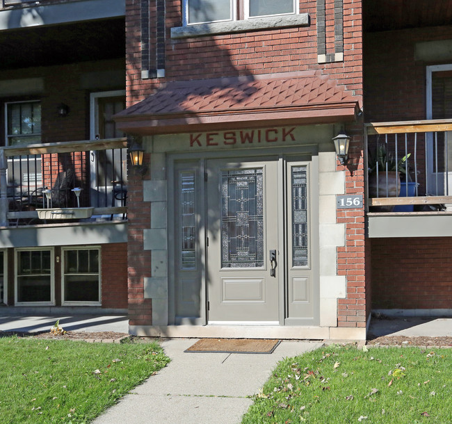 Keswick Apartments in Hamilton, ON - Building Photo - Building Photo