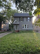 1176 Winston Rd in South Euclid, OH - Building Photo