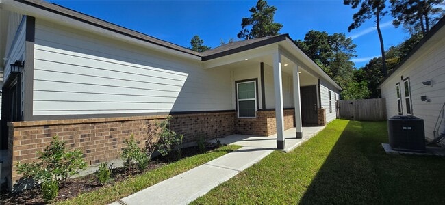 16834 Pandora Wy in Porter, TX - Building Photo - Building Photo