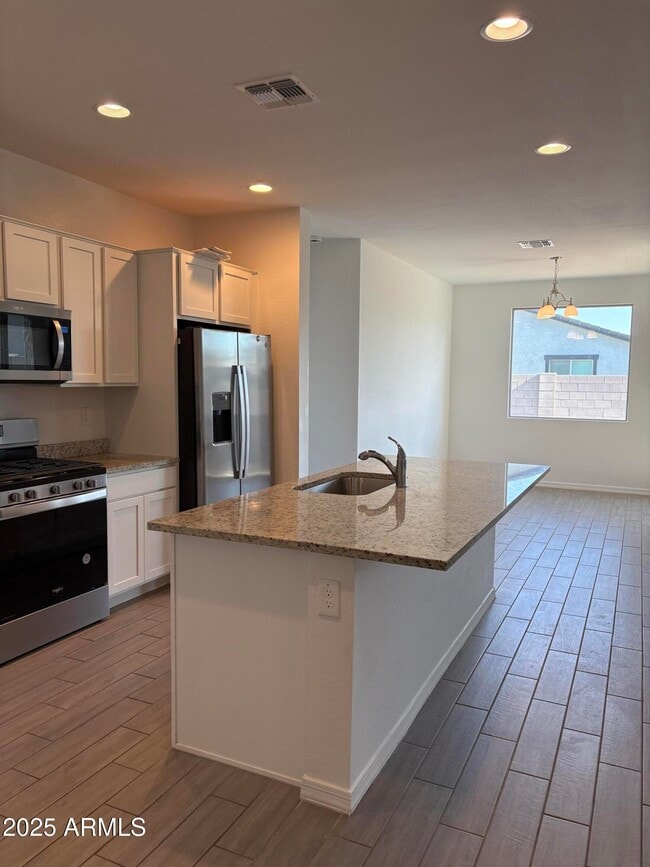 property at 11309 E Ulysses Ave