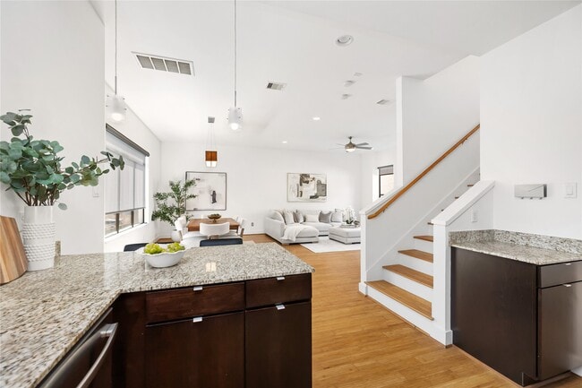 5012 Cornish St in Houston, TX - Building Photo - Building Photo