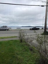 2414 Alki Ave SW in Seattle, WA - Building Photo - Building Photo