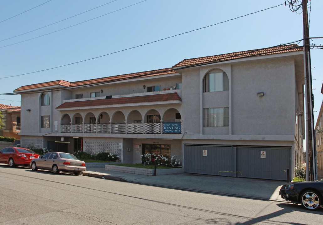 Lemoli Terrace in Hawthorne, CA - Foto de edificio