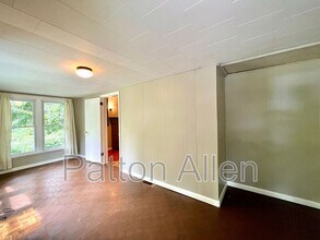330 Hillside St in Asheville, NC - Building Photo - Building Photo