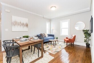 330 Washington St in Somerville, MA - Building Photo - Building Photo