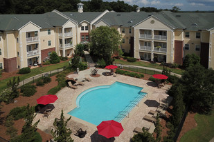 Cottonwood Senior Apartments in Mobile, AL - Building Photo
