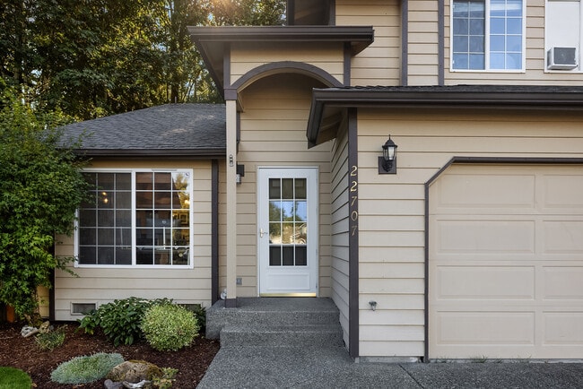 22707 SE 266th St in Maple Valley, WA - Building Photo - Building Photo