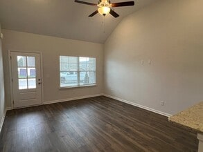 967 Horse Mountain Rd in Shelbyville, TN - Building Photo - Building Photo