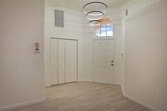 7818 Stirling Bridge Blvd S in Delray Beach, FL - Foto de edificio - Building Photo