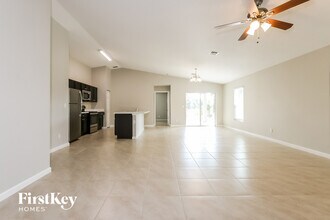 4057 SW McIntyre St in Port St. Lucie, FL - Building Photo - Building Photo