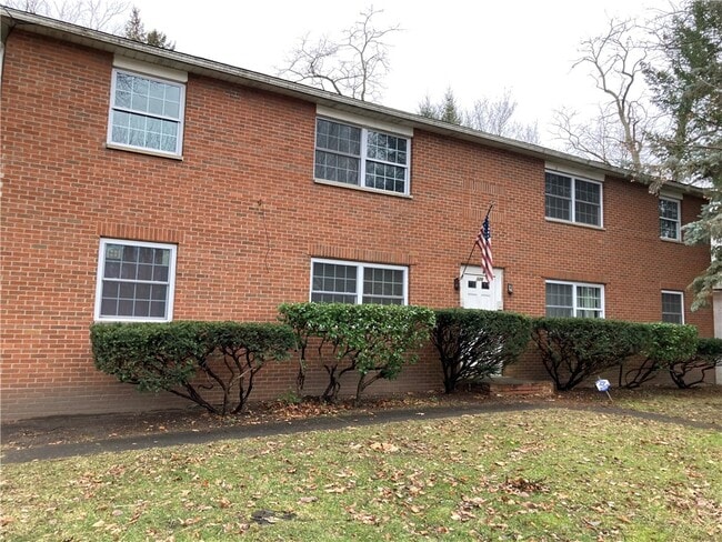 property at 326 E Linden Ave