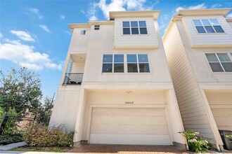 2004 Rosedale St in Houston, TX - Foto de edificio - Building Photo