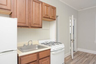 3810 N Fremont St, Unit 416 in Chicago, IL - Building Photo - Building Photo