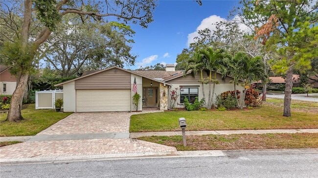 property at 3005 Enisglen Dr
