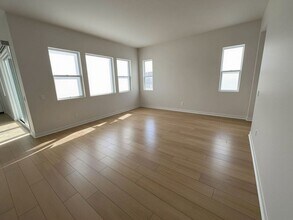 27508 Illumination Ct in Santa Clarita, CA - Building Photo - Building Photo