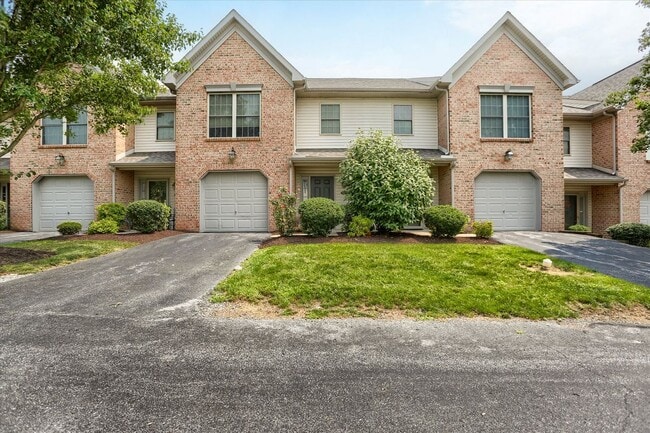 453 Waverly Woods Dr