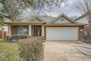 1402 Weatherford Dr in Austin, TX - Building Photo