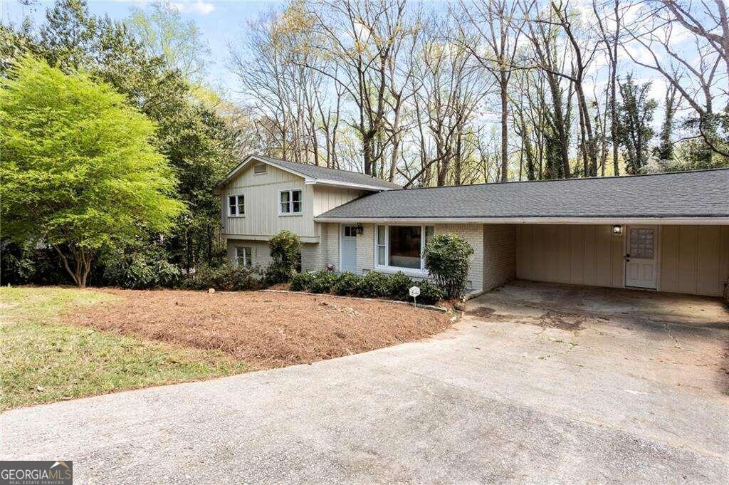 1307 Becket Dr NE in Atlanta, GA - Building Photo