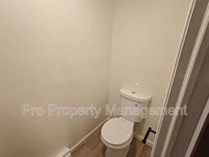 18 Broadview Terrace in Thomaston, CT - Building Photo - Building Photo