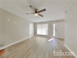 9870 Rivercliff Ln, Unit 10301 in Villa Rica, GA - Building Photo - Building Photo