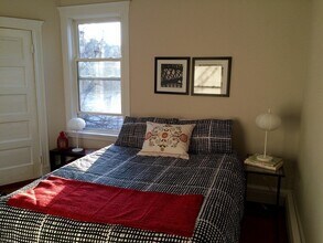 12 White Ave in Brookline, MA - Building Photo - Building Photo