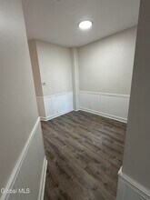 365 Madison Ave in Albany, NY - Building Photo - Building Photo