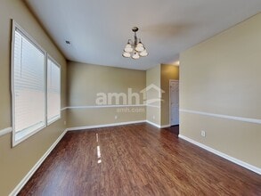 207 Mayors Ln in Wendell, NC - Foto de edificio - Building Photo