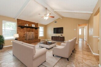 7609 Ripple Creek Ct in Fort Worth, TX - Building Photo - Building Photo