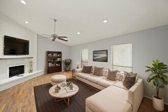 6811 Blue Ridge Dr in Richmond, TX - Building Photo - Building Photo