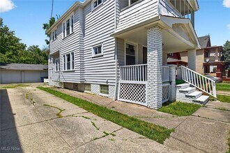 2820 E 120th St in Cleveland, OH - Building Photo - Building Photo