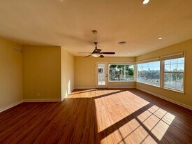 2636 E Wall St in Signal Hill, CA - Building Photo