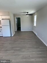 6 /8-8 Aston Ct in Aston, PA - Building Photo - Building Photo