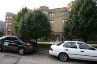 3513-3515 W Medill Ave in Chicago, IL - Foto de edificio - Building Photo