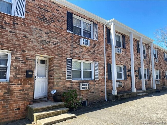 property at 409 Glenbrook Rd