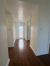 8400 Sunrise Lakes Blvd in Sunrise, FL - Building Photo - Building Photo