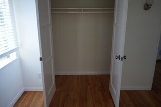 11622 Chandler Blvd in North Hollywood, CA - Building Photo - Building Photo