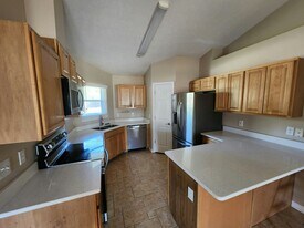 6719 Water St in Navarre, FL - Building Photo