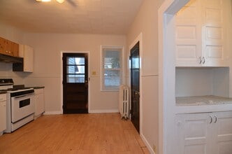 1722 Brick Ave in Scranton, PA - Foto de edificio - Building Photo