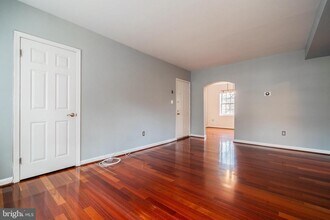 1713 N Troy St in Arlington, VA - Building Photo - Building Photo